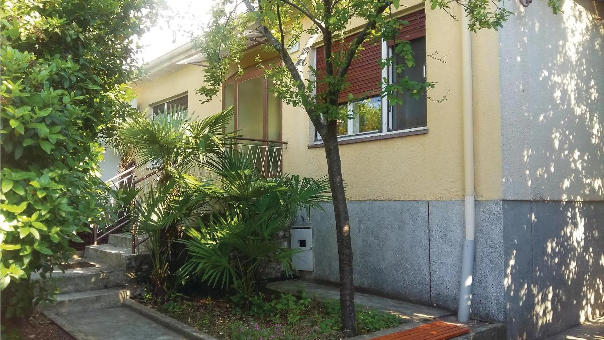 Holiday home 2 Bedroom Stunning Home In Pula